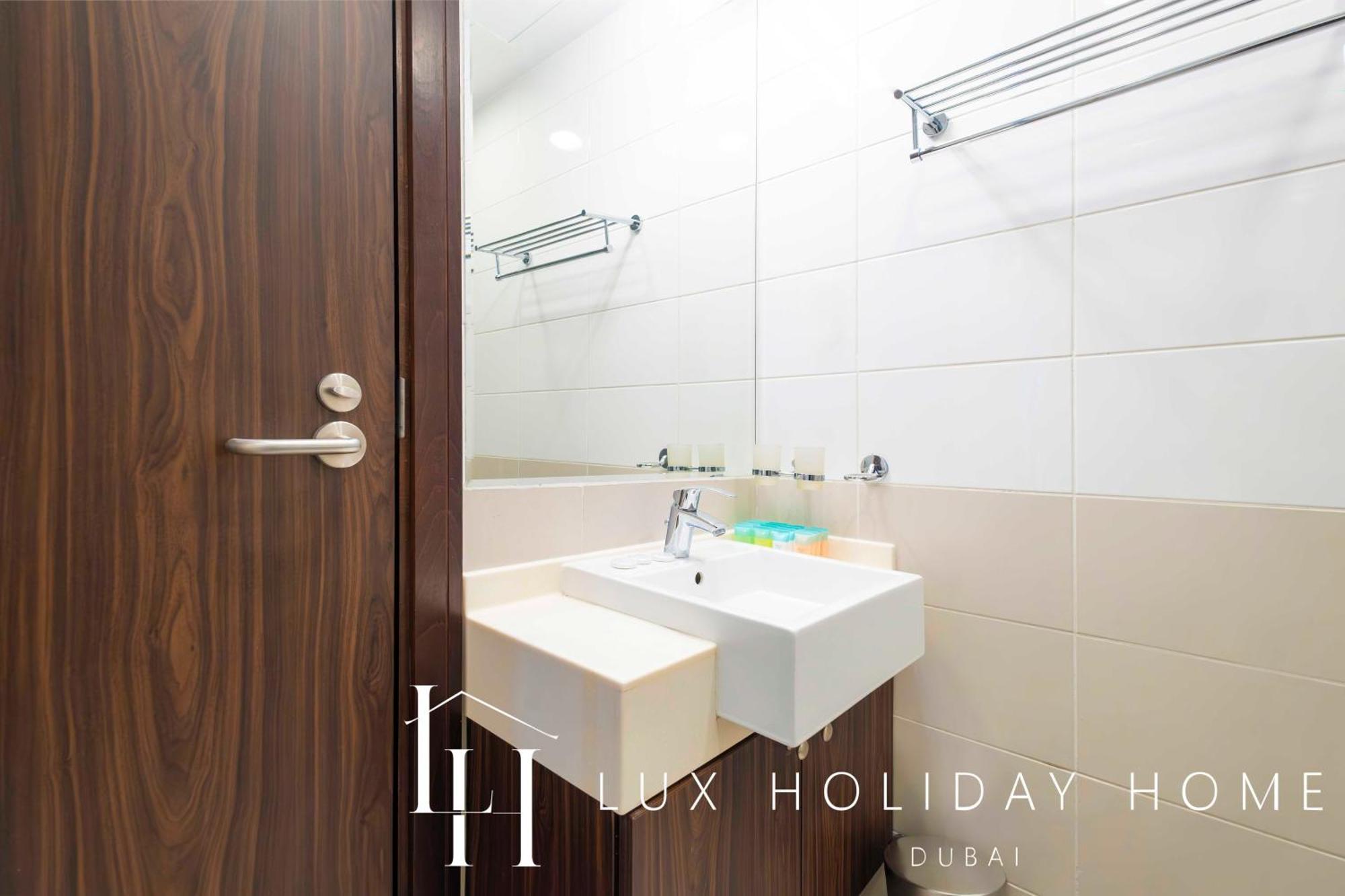 Lux - Opulent Island Suite 3 Дубай Екстер'єр фото